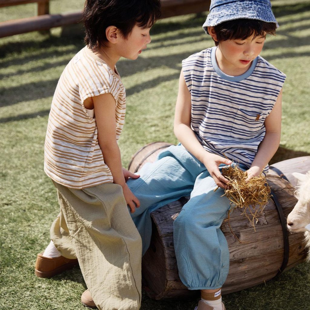 Lightweight Anti-Mosquito Tank Top & Pants Set for Outdoor Comfort