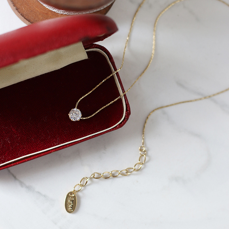 Dazzling Sparkling Zircon Bamboo Chain Necklace - Gold-Plated Elegance