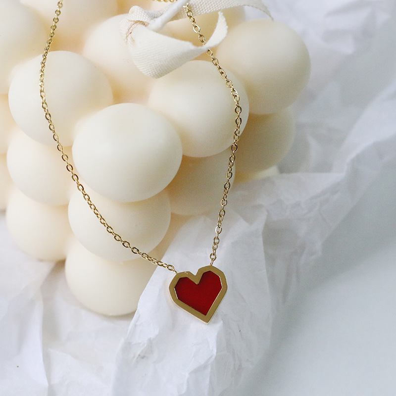 Elegant Japanese Geometric Red Heart Necklace - 18K Gold Plated