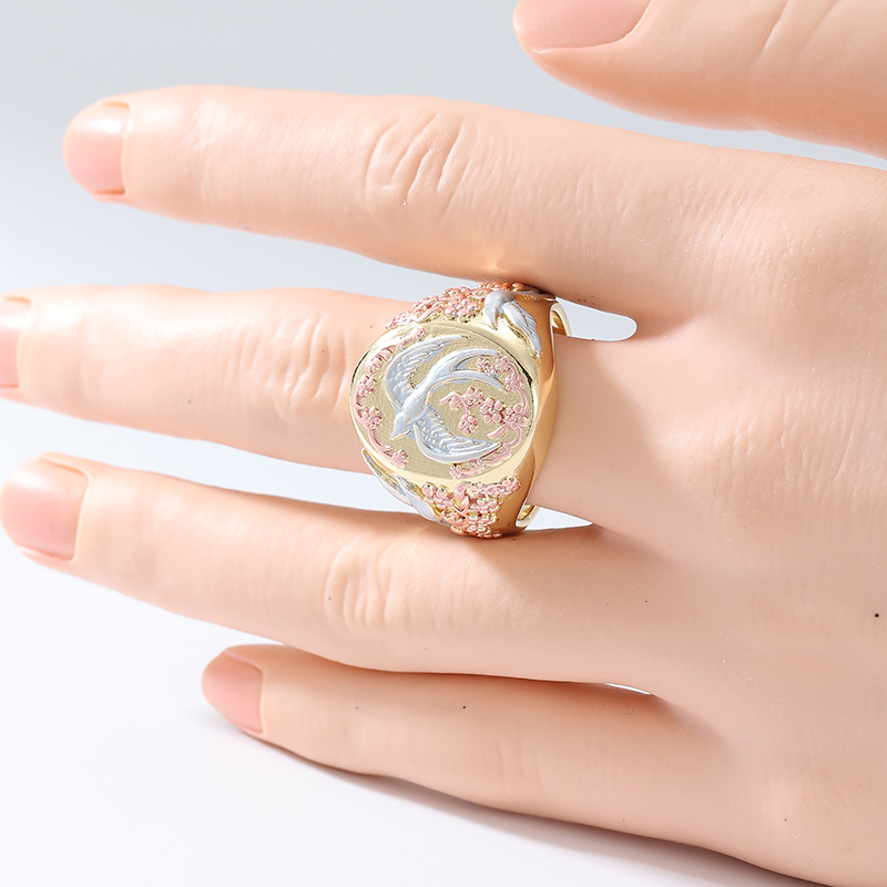 Elegant Vintage Bird & Floral Ring - Gold Tone Brass Statement Jewelry