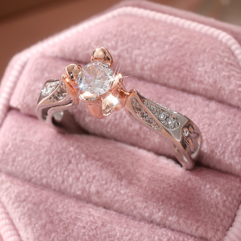 Elegant Two-Tone Floral Crystal Ring - Perfect for Weddings & Parties