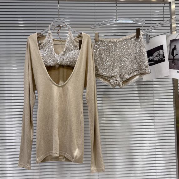 Sweet & Edgy Chic V-Neck T-Shirt & Suspender Shorts Set