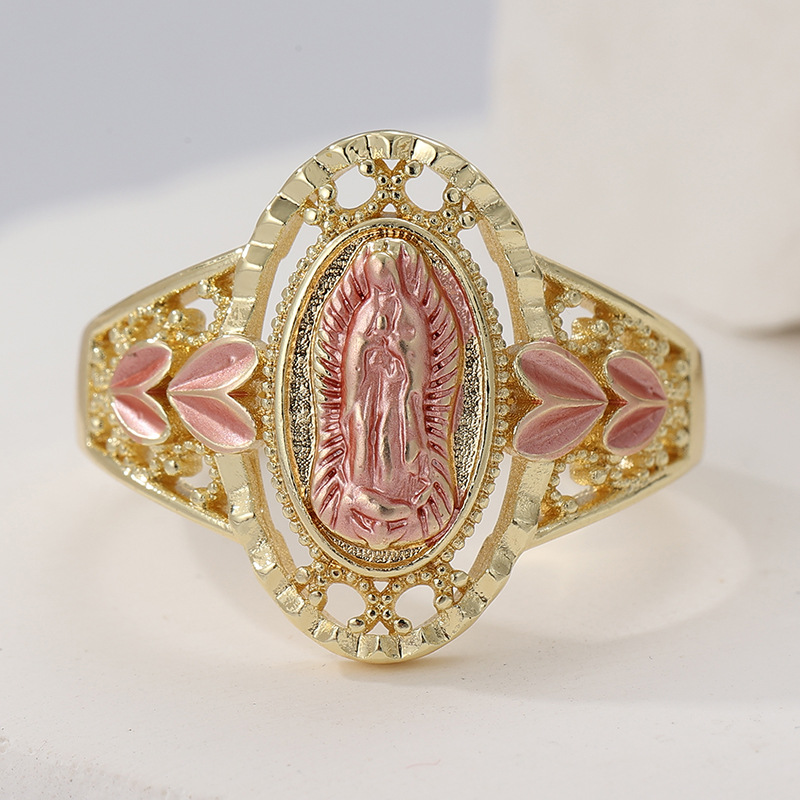 Elegant Vintage Blush Cameo Ring - Floral Gold Tone Statement Jewelry