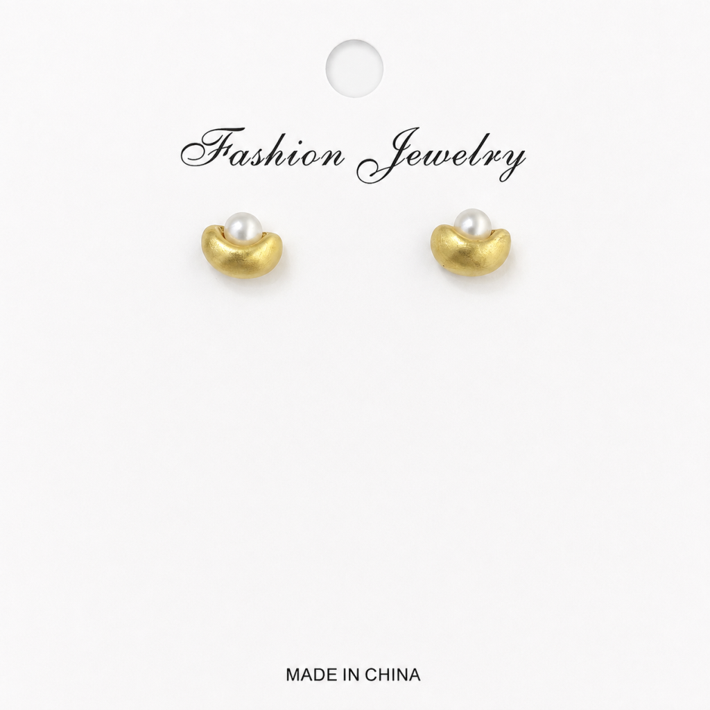 Elegant Pearl Earrings for Timeless Sophistication