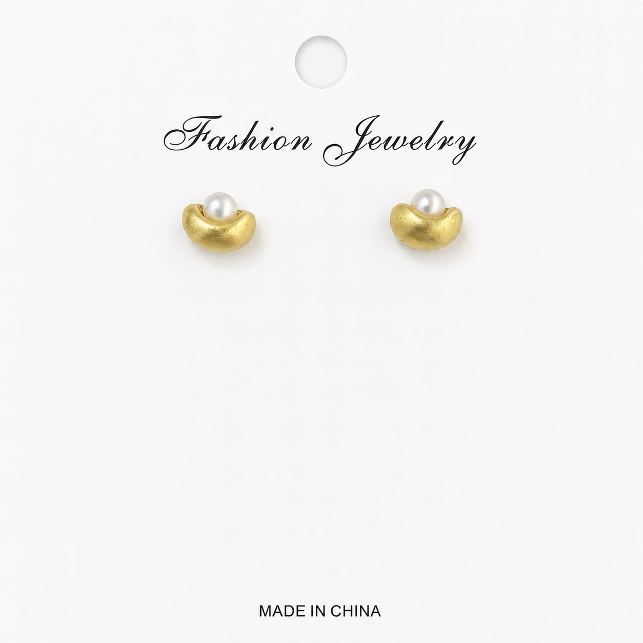 Elegant Pearl Earrings for Timeless Sophistication