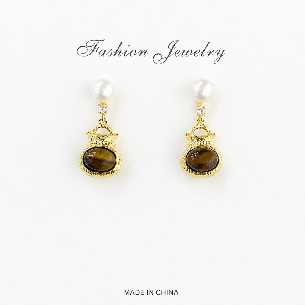 Elegant Pearl Earrings for Timeless Sophistication